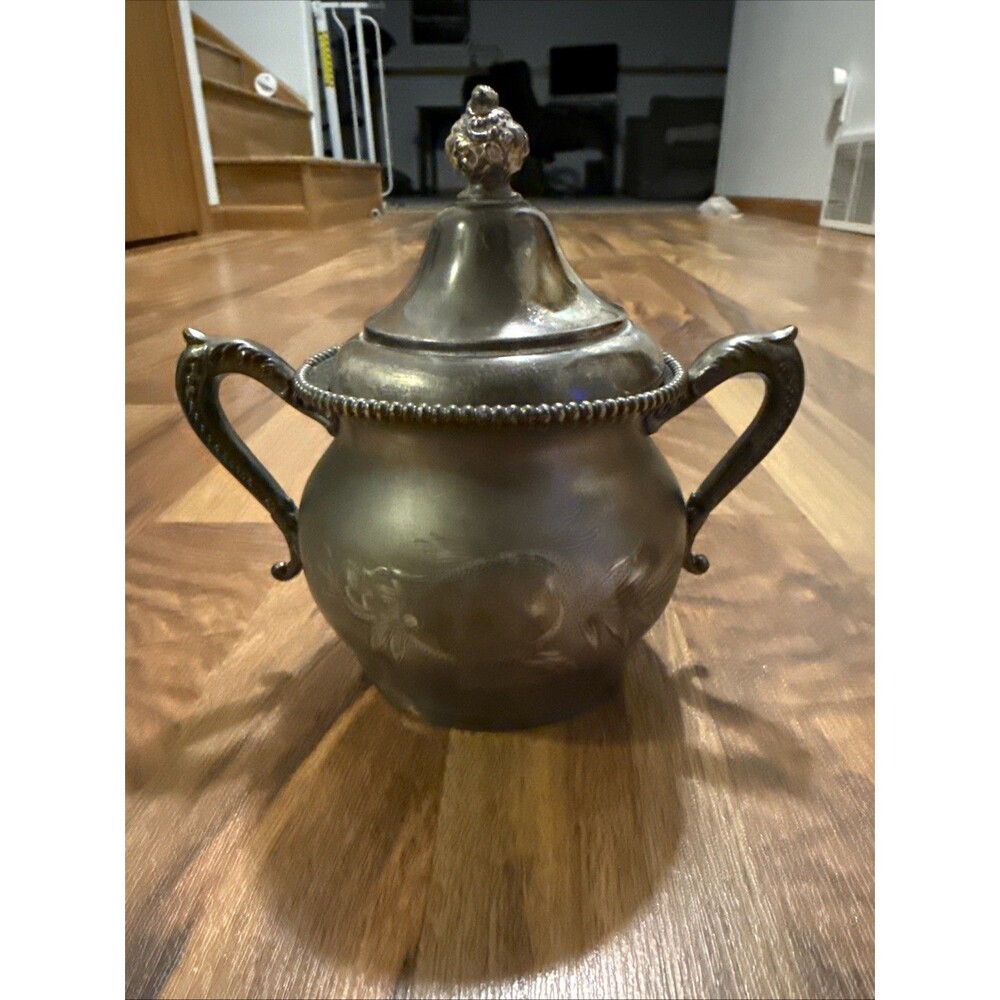 Thomas Communion Service Co. Silver Plated Quadruple Communion Set Silver Pot